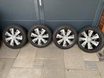 14 inch velgen met banden en wieldoppen c1 107 Aygo, 14 inch, Gebruikt, 155 mm, Banden en Velgen