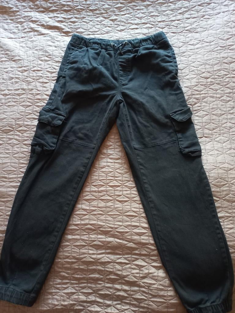 Stoere zwarte broek C&A maat 164 met zakken, Kinderen en Baby's, Kinderkleding | Maat 164, Broek, Gebruikt, C&A, Jongen of Meisje