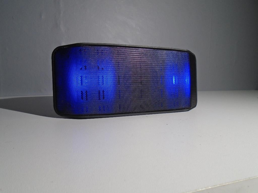 Dymond wireless speaker model:led-beat, Audio, Tv en Foto, Mp3-spelers | Accessoires | Overige merken, Ophalen of Verzenden, Zo goed als nieuw