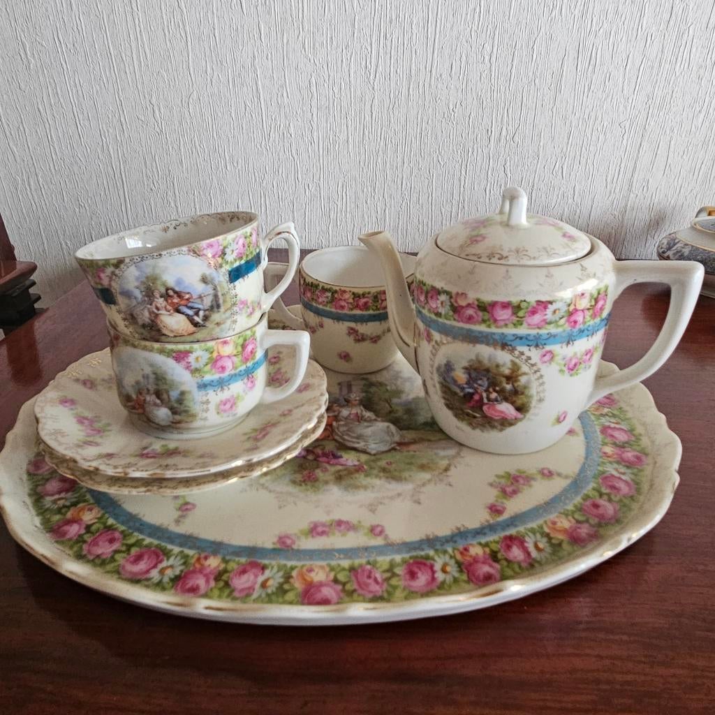 Oud porseleinen theeserviesje, Antiek en Kunst, Ophalen of Verzenden