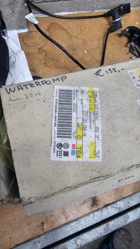 Waterpomp Audi 100 2.8 V6 origineel nieuw, Auto-onderdelen, Ophalen of Verzenden, Nieuw, Audi