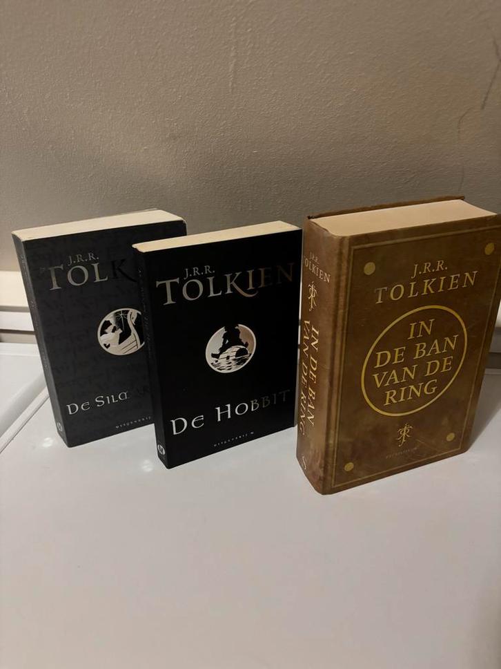 Tolkien Complete Set: In de Ban van de Ring, Hobbit, Silmari, Boeken, Fantasy, Gelezen, Ophalen of Verzenden