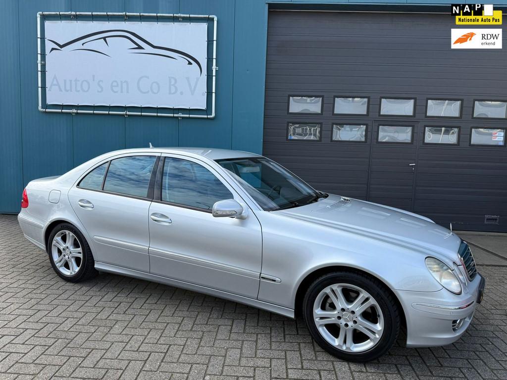 Mercedes-Benz E-klasse 200 K. Avantgarde Automaat Clima Crui, Auto's, Mercedes-Benz, Bedrijf, Te koop, E-Klasse, ABS, Airbags