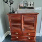 Te koop: teak houten koloniaal kast, Ophalen, Gebruikt, 25 tot 50 cm