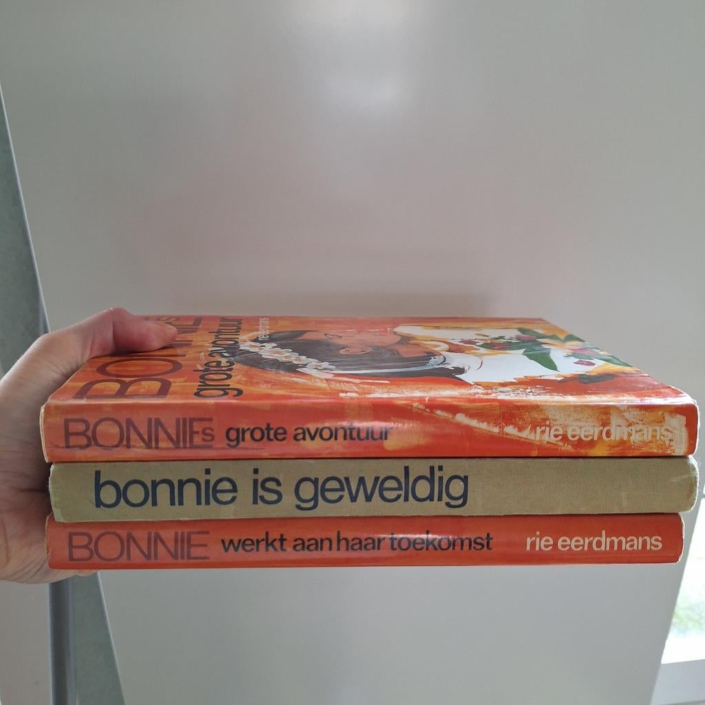 Bonnie boeken door Rie Eersmans - De Fontein N.V. De Bilt, Boeken, Romans, Zo goed als nieuw, Ophalen of Verzenden