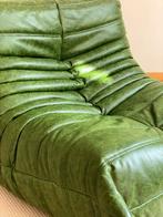 Ligne Roset – Togo 1-zits Fauteuil/Stoel – Dubai Groen leer, Leer, Zo goed als nieuw, 75 tot 100 cm, Knoll vitra artifort sede b&b italia cassina mid century retro