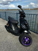 Piaggio zip 4t 50cc sp, Fietsen en Brommers, Scooters | Piaggio, Ophalen of Verzenden, Zo goed als nieuw, Benzine, Zip