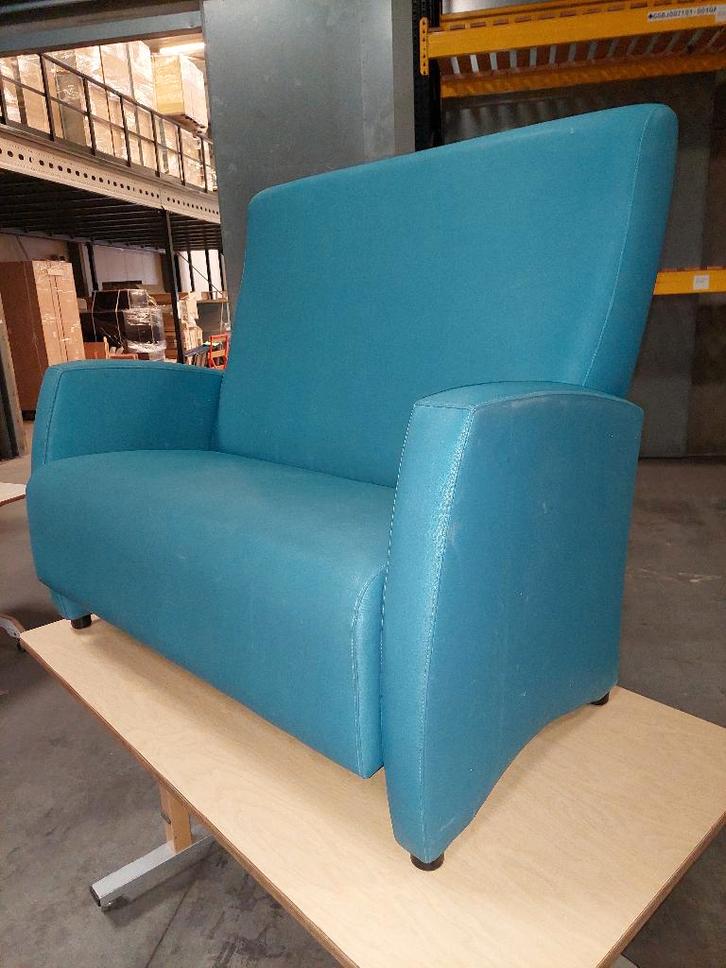 Davant loveseat / voedingsbank in aquamarijn/petrol, Huis en Inrichting, Fauteuils, Zo goed als nieuw, Hout, Kunststof, Leer, Stof