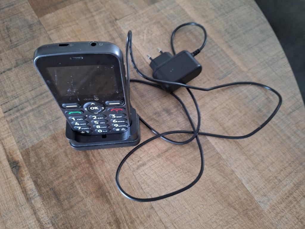 Senioren telefoon, Telecommunicatie, Mobiele telefoons | Blackberry, Ophalen