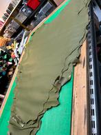 Olijf groen kalfs huiden 1-1.1 mm dikte soepel&glad A-3-2, Leer of Kunstleer, Ophalen of Verzenden, Zo goed als nieuw, 30 tot 120 cm
