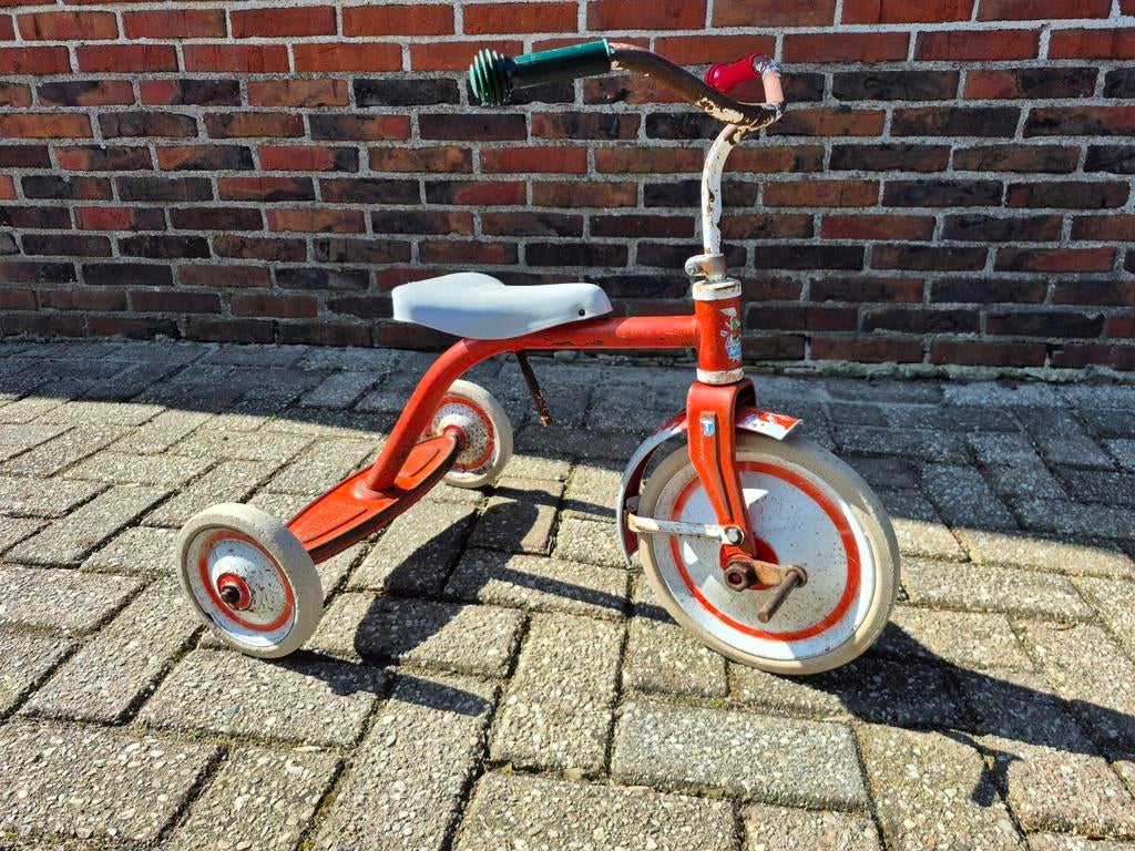 Vintage Kinderdriewieler Winther - Klassiek Rood, Fietsen en Brommers, Fietsen | Driewielers, Ophalen, Gebruikt, Winther, Verstelbare zitting