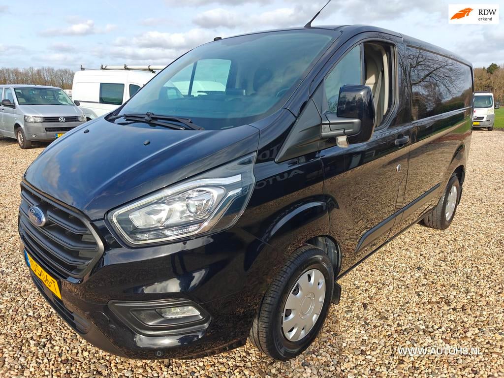 Ford Transit Custom 280 2.0 TDCI L1H1 Euro 6 , 1e Eig. Apk 3, Auto's, Bestelauto's, Voorwielaandrijving, Stof, 4 cilinders, Zwart