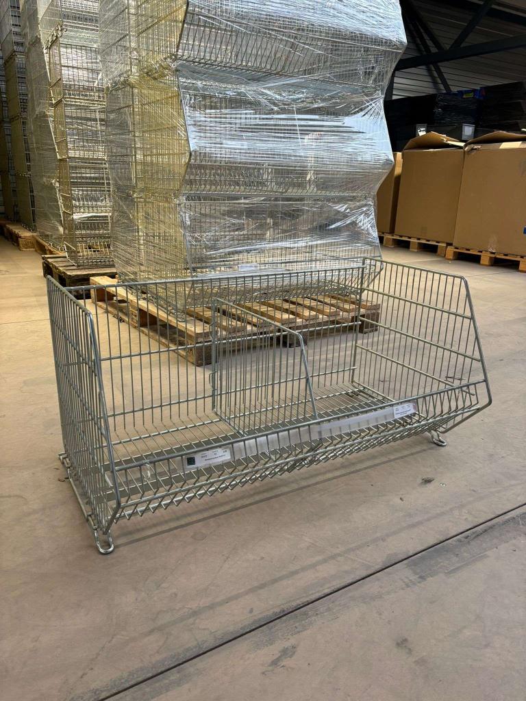 Winkelmand / draadmand, gebruikt, afmeting: 97x50x44cm, Niet ingevuld, Niet ingevuld, Niet ingevuld