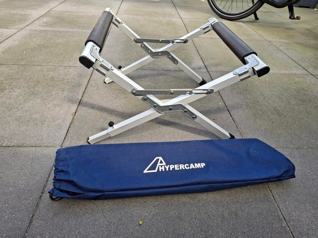 Te koop: Hypercamp, koelboxstandaard, Caravans en Kamperen, Kampeeraccessoires, Ophalen of Verzenden, Gebruikt