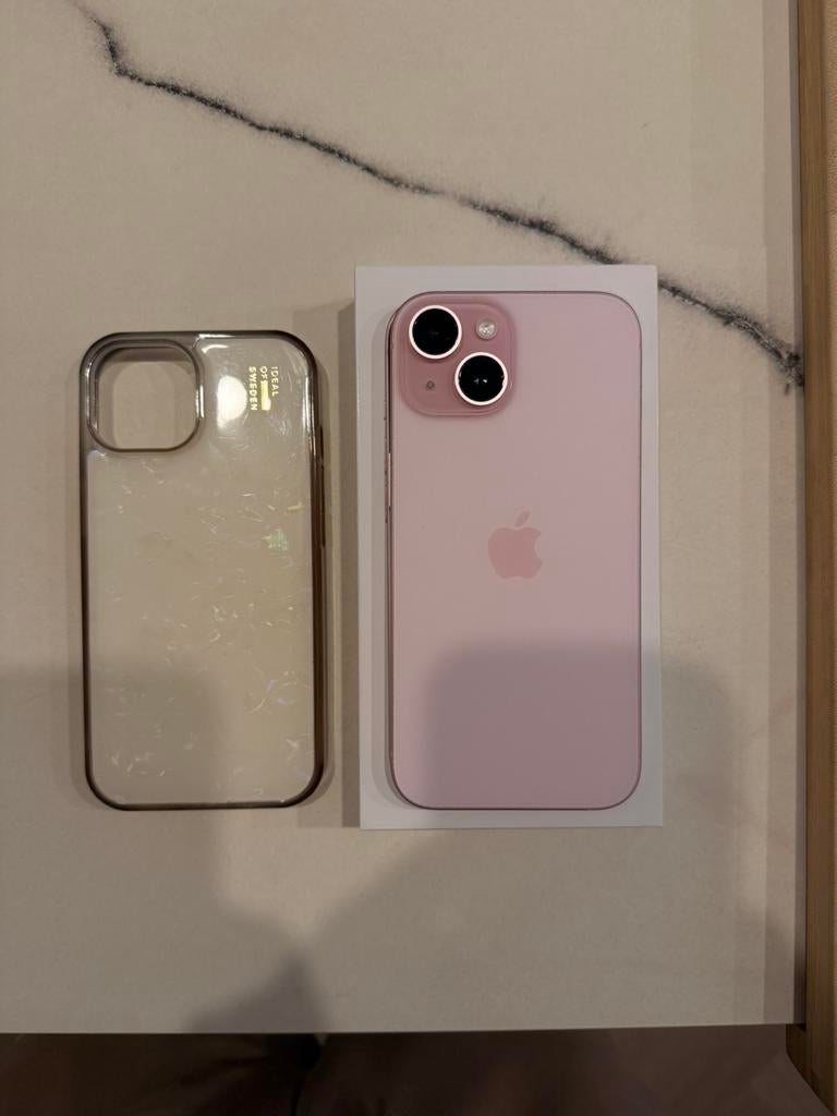 Apple iPhone 15 128 gb roze in nieuwstaat, Ophalen, 128 GB, Zo goed als nieuw, Zonder abonnement