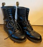 Dr. Martens 1490 Veterlaarzen - Maat 46, Ophalen, Zwart, Boots, Zo goed als nieuw