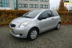 Toyota Yaris 1.0 VVTi Apk 20-06-2026 Elektrische spiegels, Voorwielaandrijving, Stof, Origineel Nederlands, Bedrijf