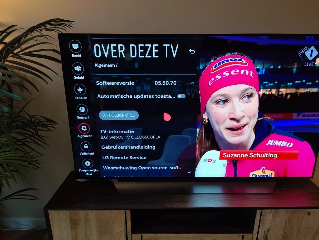 LG OLED 65 inch C8 (LGOLED65C8PLA), Ophalen, Zo goed als nieuw, 100 cm of meer, 4k (UHD)