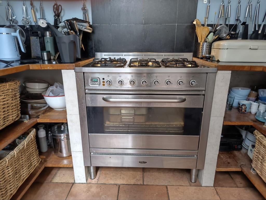 Borretti 6-pits gasfornuis 90cm met wokbrander + afzuigkap, Ophalen, Gebruikt, 60 cm of meer, Gas