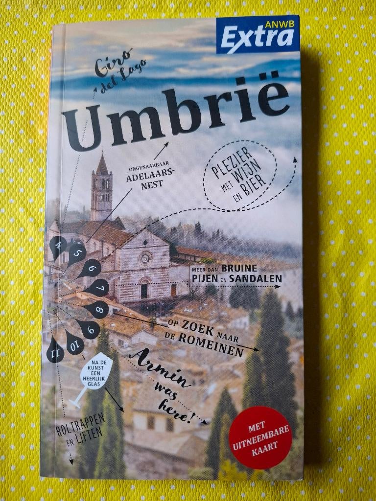 ANWB reisgids Umbrië (Italie) + kaart 2020 editie, Boeken, Gelezen, Europa, Ophalen of Verzenden, Reisgids of -boek
