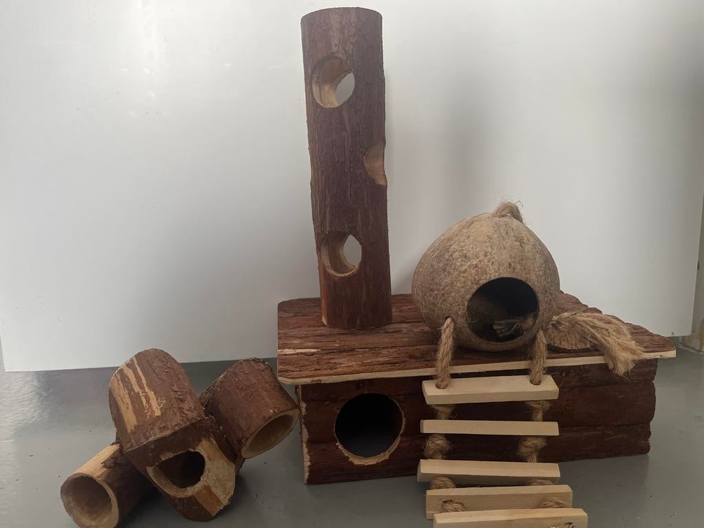 Knaagdieren huis,tunnel en kokosnoot, Dieren en Toebehoren, Ophalen