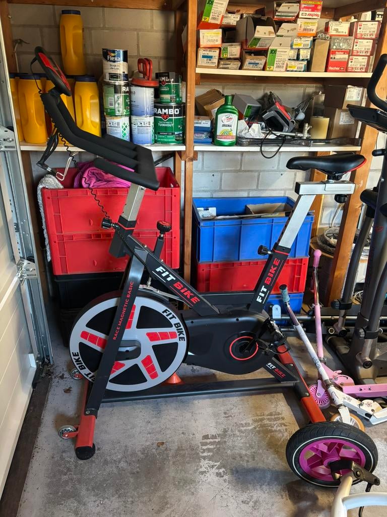 Fitbike., Sport en Fitness, Fitnessapparatuur, Ophalen, Overige materialen, Zo goed als nieuw, Benen