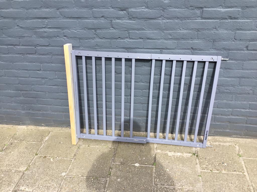 Traphekje van Europe Baby, Ophalen, Gebruikt, Schroefhekje, Hout