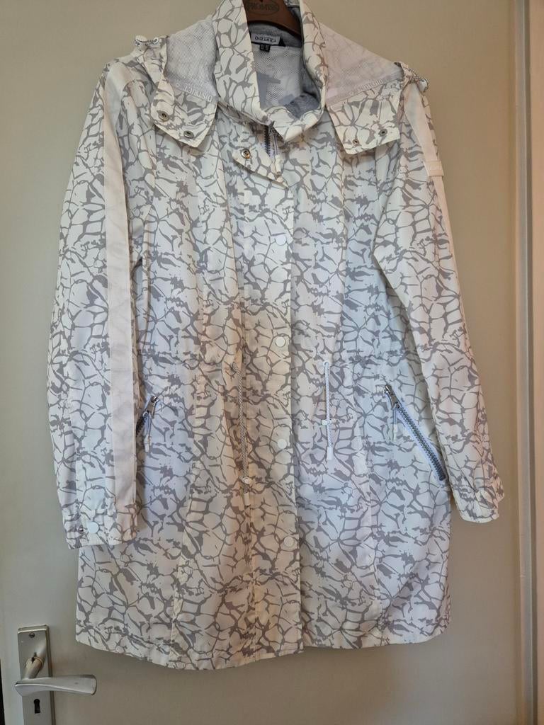 van District, Kleding | Dames, Jassen | Zomer, Zo goed als nieuw, Maat 42/44 (L), Grijs, Ophalen of Verzenden