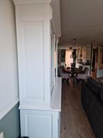 Witte vitrinekast met schuifdeuren, lades en deuren, Huis en Inrichting, Gebruikt, 200 cm of meer, 150 tot 200 cm, Ophalen of Verzenden