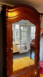 Antieke Linnenkast / Servieskast met spiegel, Antiek en Kunst, Antiek | Meubels | Kasten, Ophalen