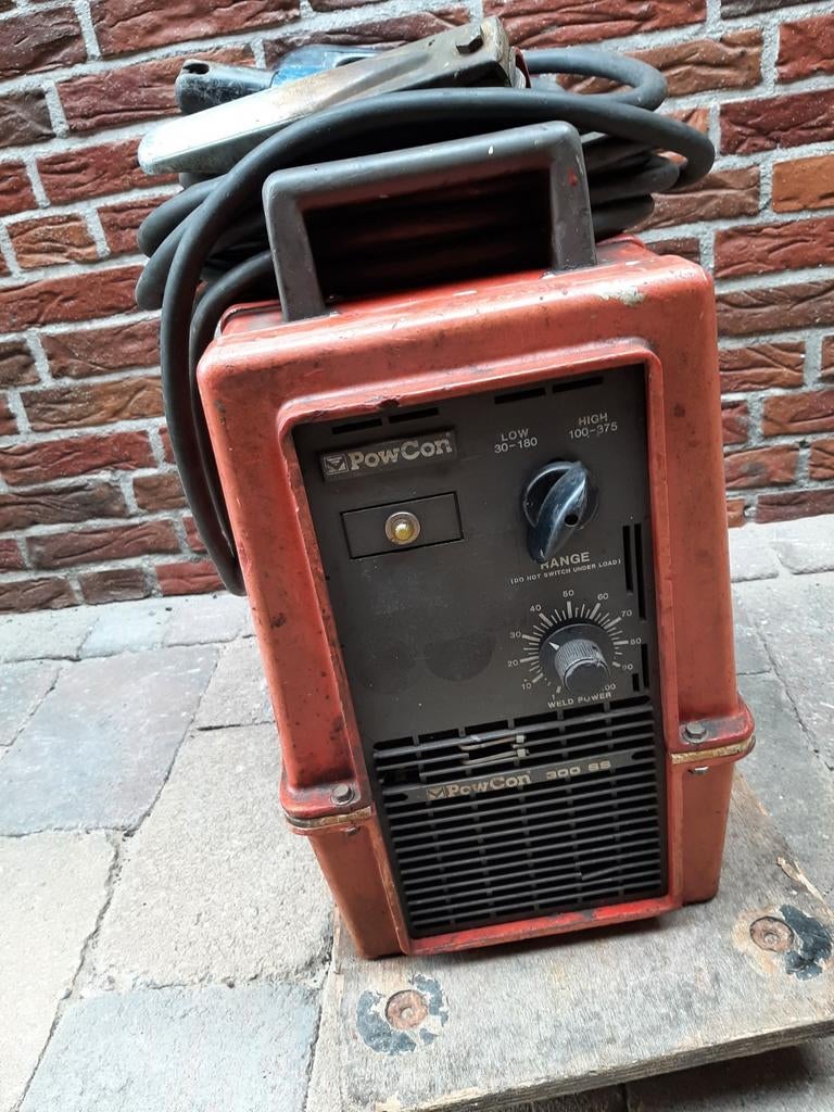 Te koop Powcon 300ss  375 Ampere 380 volt, Doe-het-zelf en Verbouw, Gereedschap | Lasapparaten, Ophalen, 250 ampère of meer, Overige typen