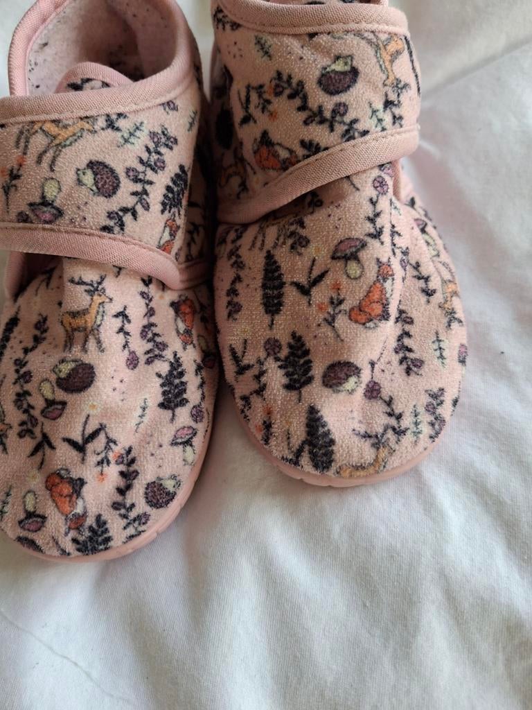 Kinderpantoffeltjes.. maat 27, Ophalen, Slofjes, Meisje, Zo goed als nieuw
