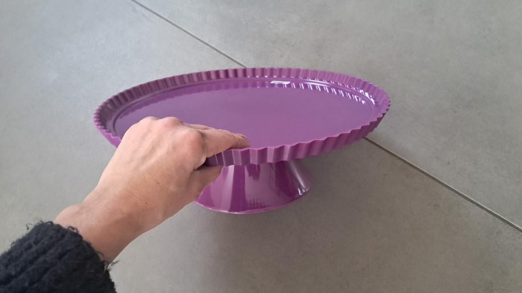 Taart plateau of etagere of schaal op voet, Ophalen of Verzenden, Schaal