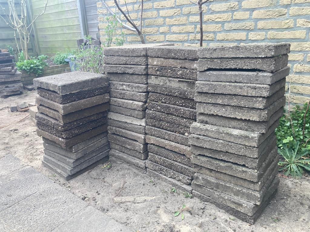 50 stoeptegels 30x30, Ophalen, Gebruikt, Beton, Terrastegels