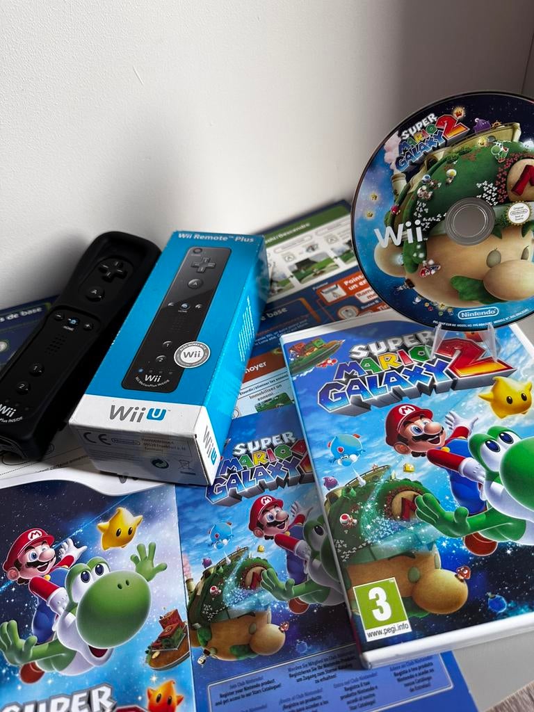 Super Mario Galaxy 2 + Black Wii Remote Plus Bundle PAL, Spelcomputers en Games, Games | Nintendo Wii, Overige genres, 1 speler