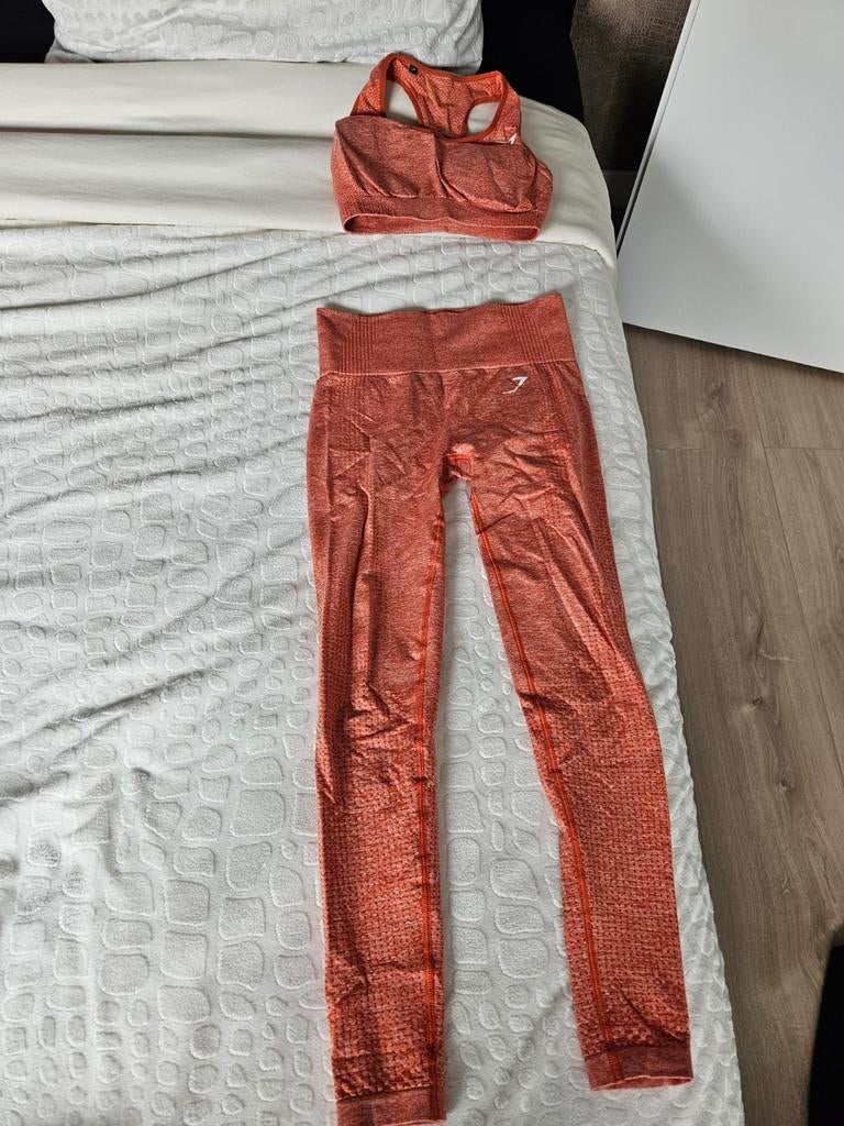Gymshark Vital sportset Legging + Sportbh maat S oranje, Ophalen of Verzenden