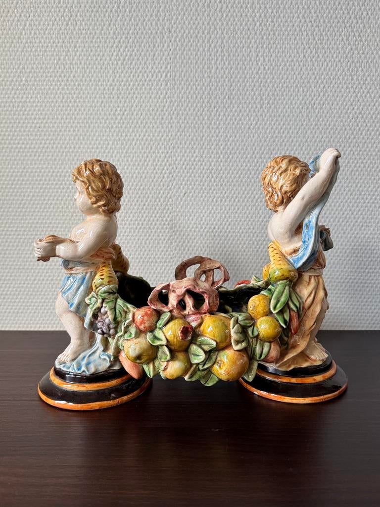 Antieke Majolica? Jardieniere met Putti, Italiaans Keramiek, Ophalen of Verzenden
