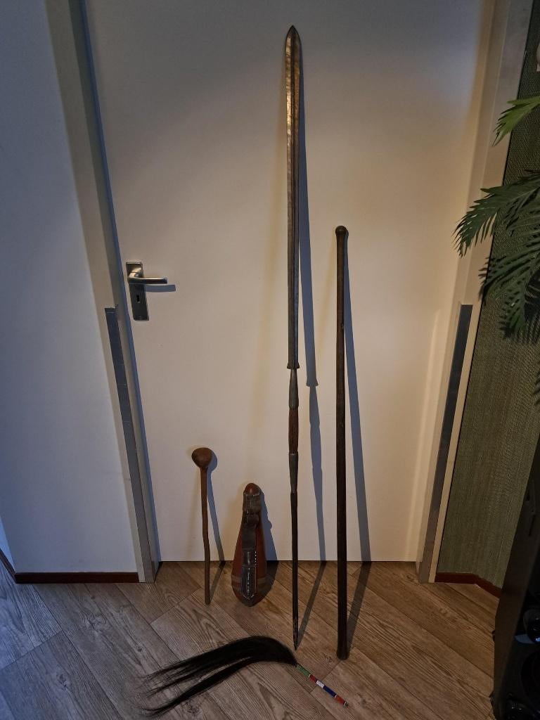 Orginele Afrikaanse Masai uitrusting, Ophalen