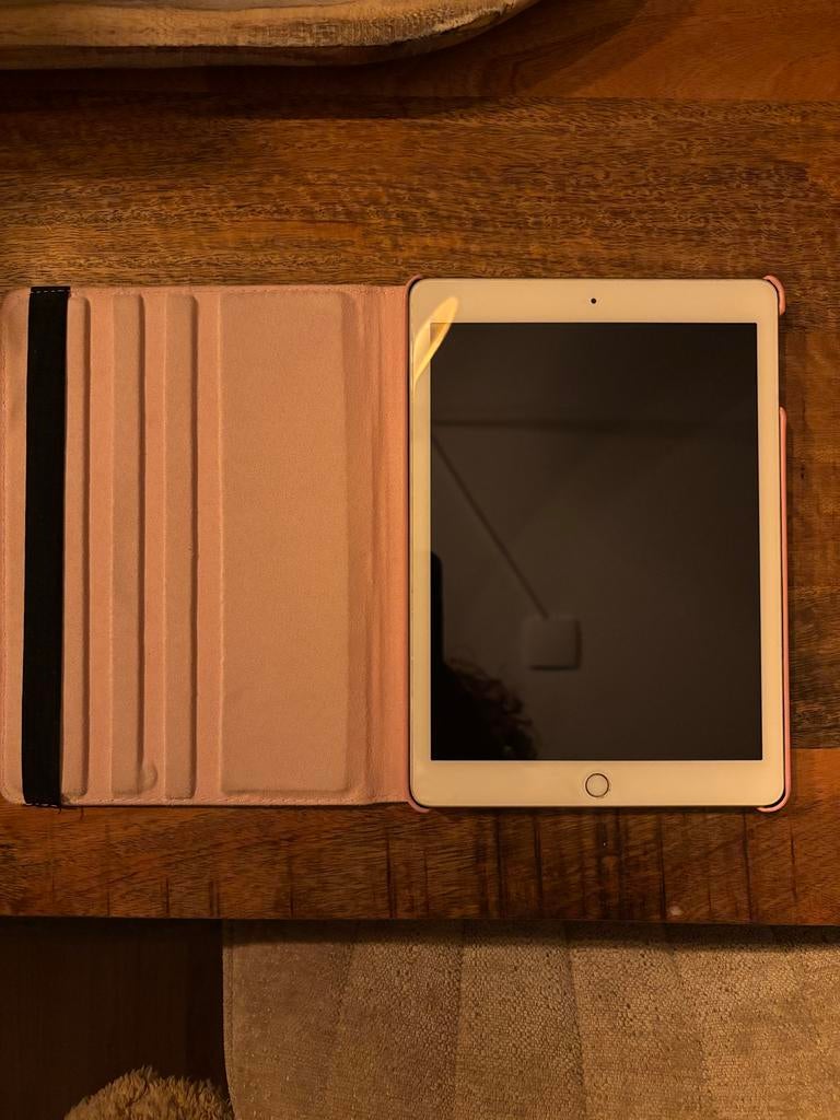 iPad 5e generatie, 32 GB, Apple iPad, Zo goed als nieuw, Ophalen