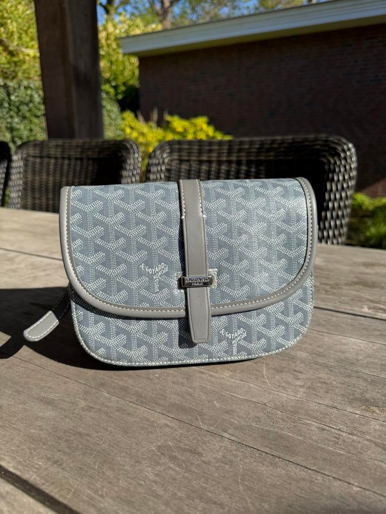 Goyard Belvedere, Ophalen of Verzenden, Zo goed als nieuw, Grijs