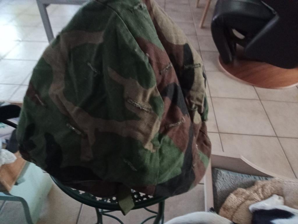 Pasgt helm hoes medium/large woodland, Verzamelen, Ophalen of Verzenden, Landmacht, Nederland, Helm of Baret