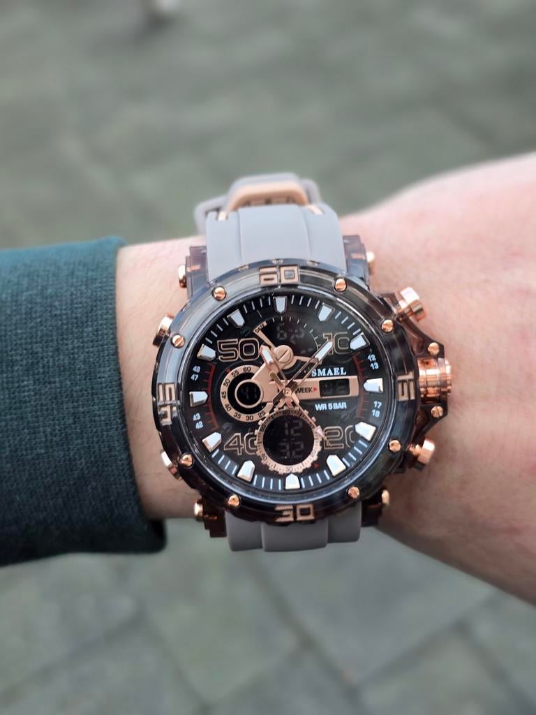 Sportief grijs horloge, Ophalen, Gebruikt