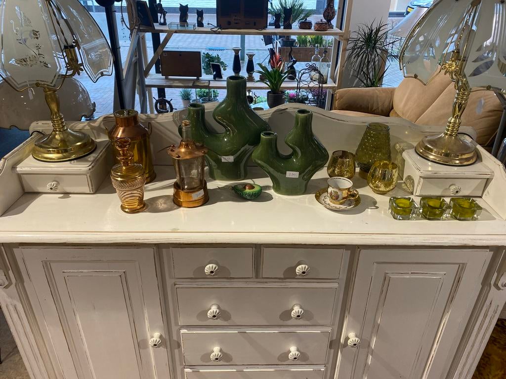 Brocante wit dressoir met lades en deuren, Ophalen, Gebruikt, 150 tot 200 cm, Met lade(s)