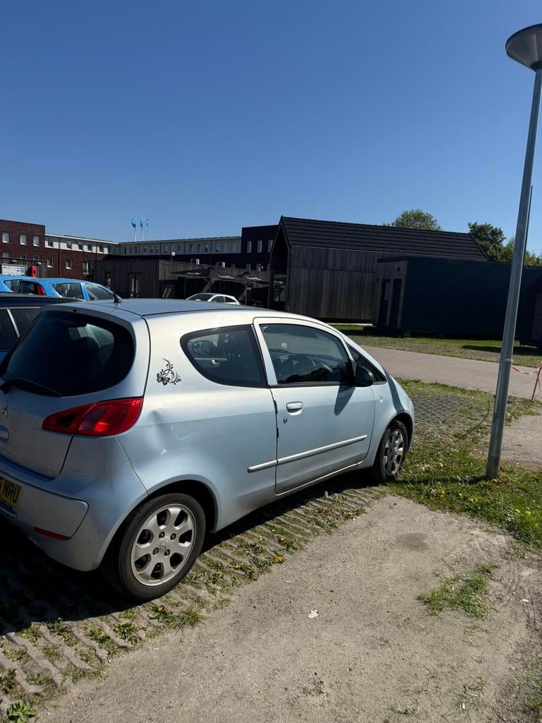 Mitsubishi Colt 1.3 benzine – rechts gestuurd / onderdelen, Euro 5, Stof, Blauw, Colt