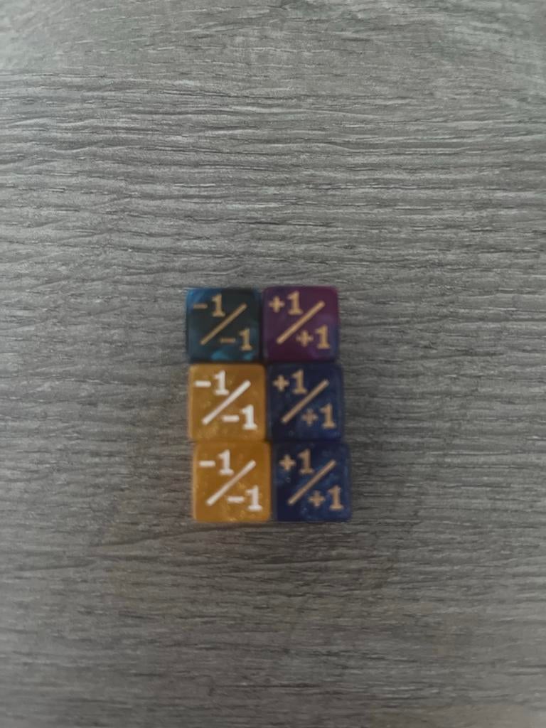 MTG dobbelstenen - Verschillende kleuren (+1/+1 en -1/-1), Ophalen, Gebruikt