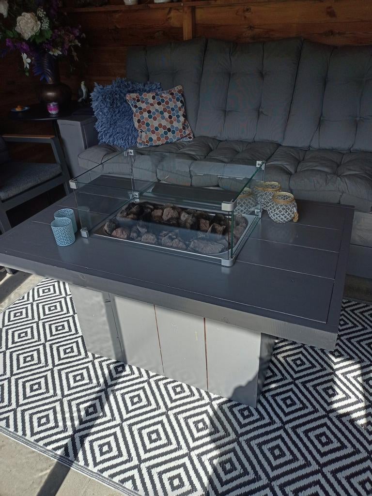 Grenen vuurtafel 1.20x0.74m met volle gasfles, Tuin en Terras, Vuurtafels, Ophalen of Verzenden, Zo goed als nieuw