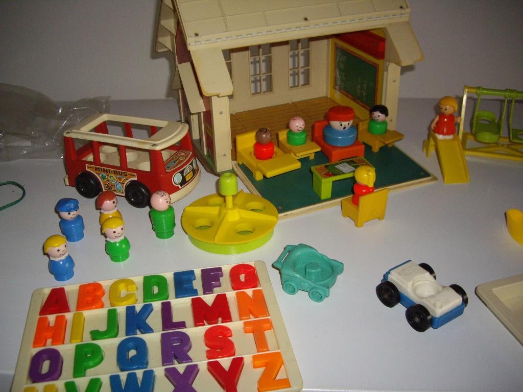 vintage F P schooltje +schoolbus, Kinderen en Baby's, Speelgoed | Fisher-Price, Ophalen, Gebruikt, Speelset, Met geluid