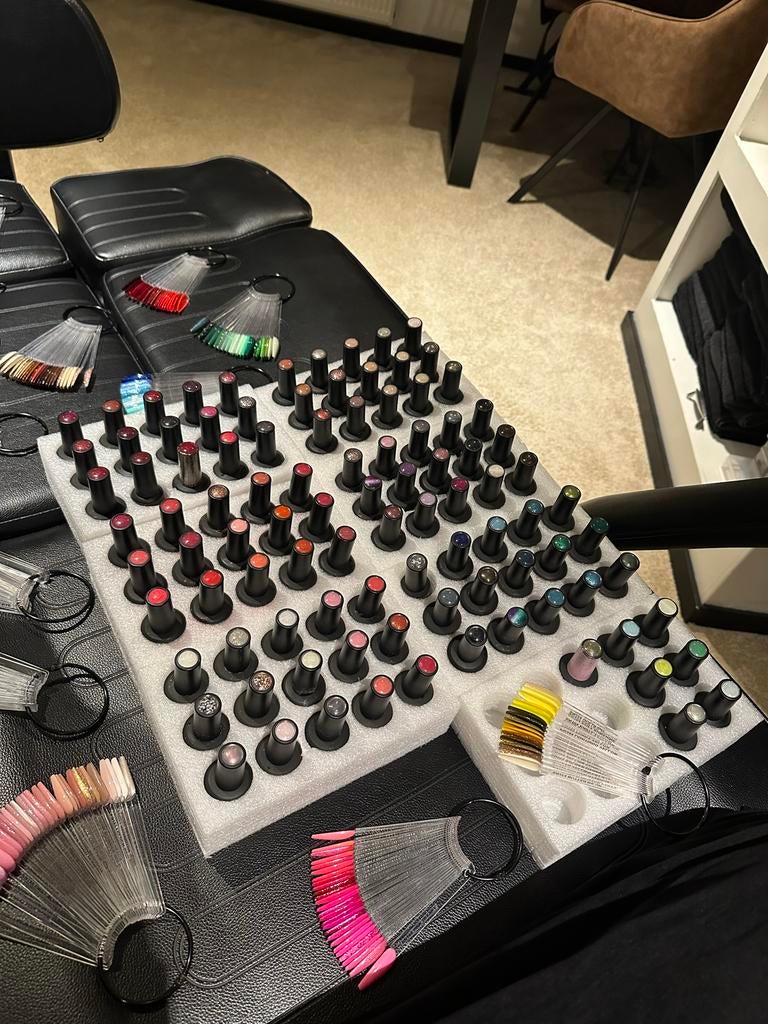 97 Pink Gellac kleuren TPO vrij + gelakte staaltjes, Sieraden, Tassen en Uiterlijk, Uiterlijk | Cosmetica en Make-up, Zo goed als nieuw