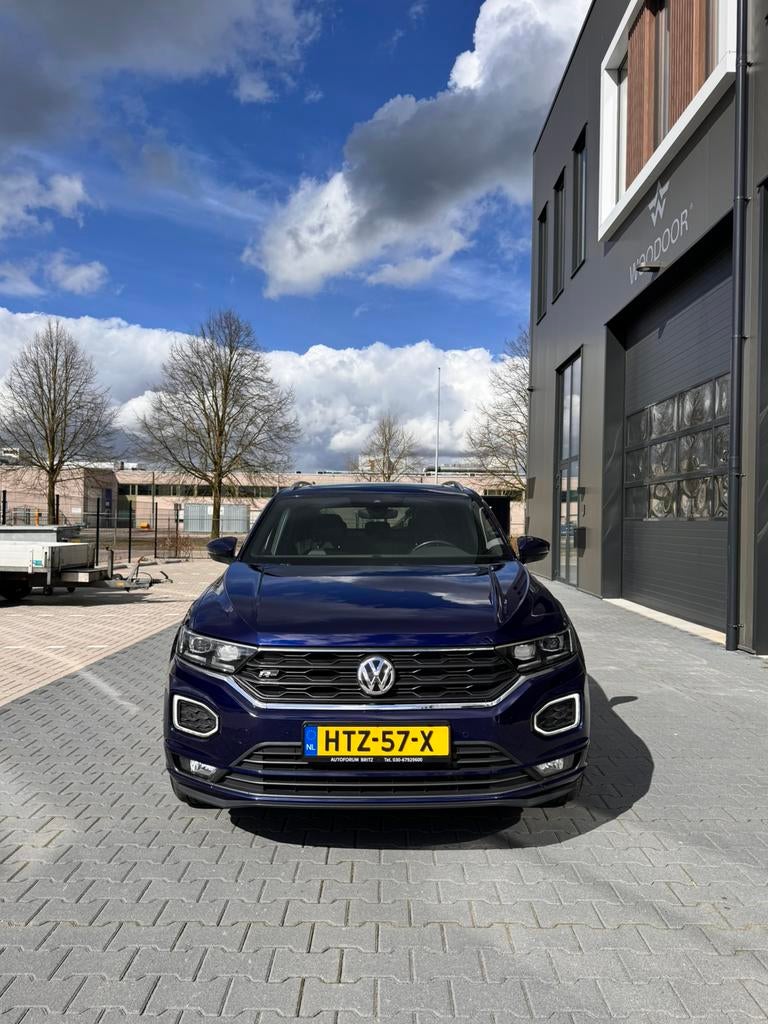 Vw t-roc 2.0 TSI 4 motion 3x R-Line, Auto's, Automaat, 15 km/l, 1984 cc, Blauw