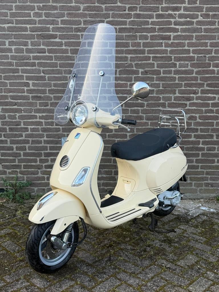 Vespa LX50 4T, Fietsen en Brommers, Ophalen, Gebruikt, Benzine, Vespa LX